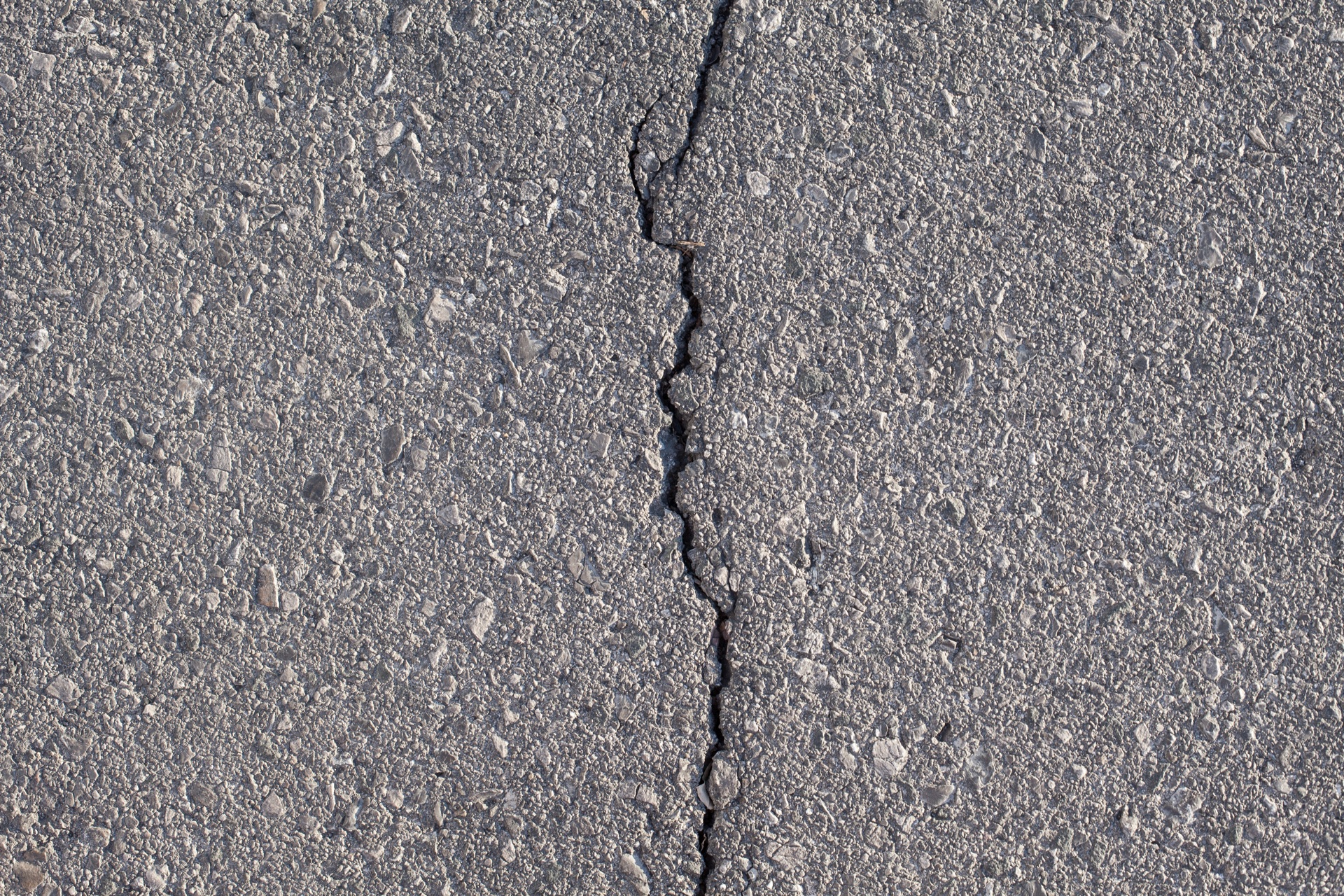Asphalt crack repair contractor Centreville VA